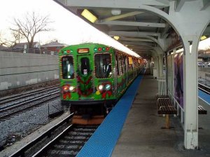p1010028 - holiday train at oak park (blue line).jpg