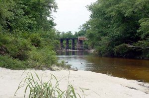 Misipi train bridge 3.jpg