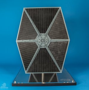 TIE_Fighter_Studio_Scale_model_eFX-07.jpg