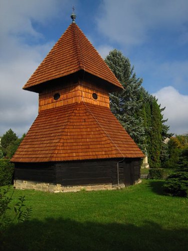 Horní_Stakory_-_zvonice_(5).JPG