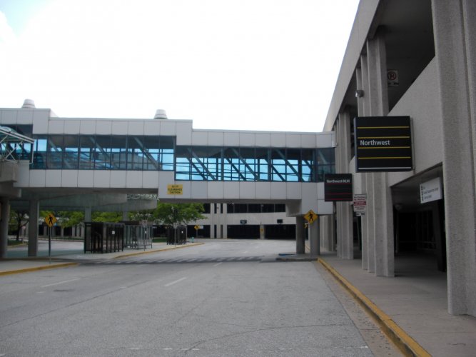 Skybridge A.jpg