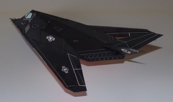 f117-img25.jpg