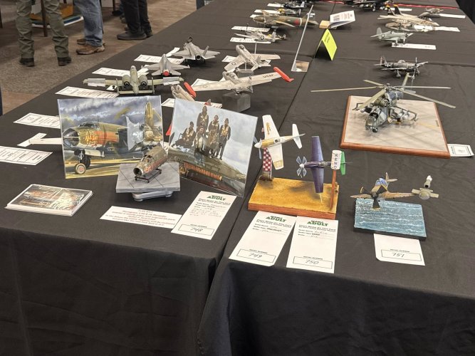 model show.jpg model show.jpg