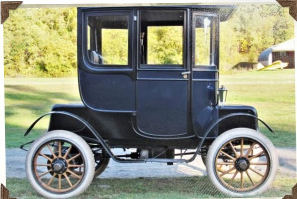 Baker Electric Car.jpg