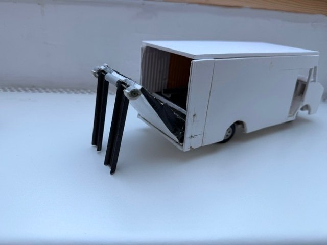 image4.jpeg