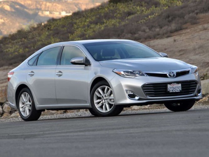 2014-Toyota-Avalon.jpg