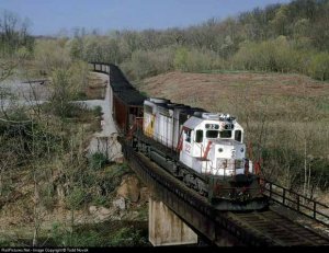 United States Steel (USX) SD38-2 #22.jpg