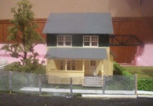 CROP-Resized_House2.jpg