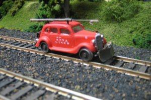 ho cars 001.jpg