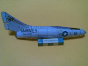 GP-F9F_3.jpg