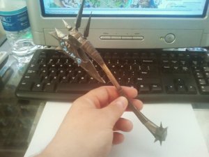 DK axe 2.jpg