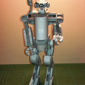 Lens Head Robot